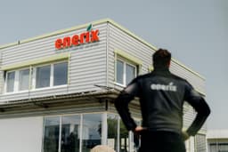 Wärmepumpen-Leads kaufen oder Meta-Ads: Der ehrliche Kostenvergleich 2026